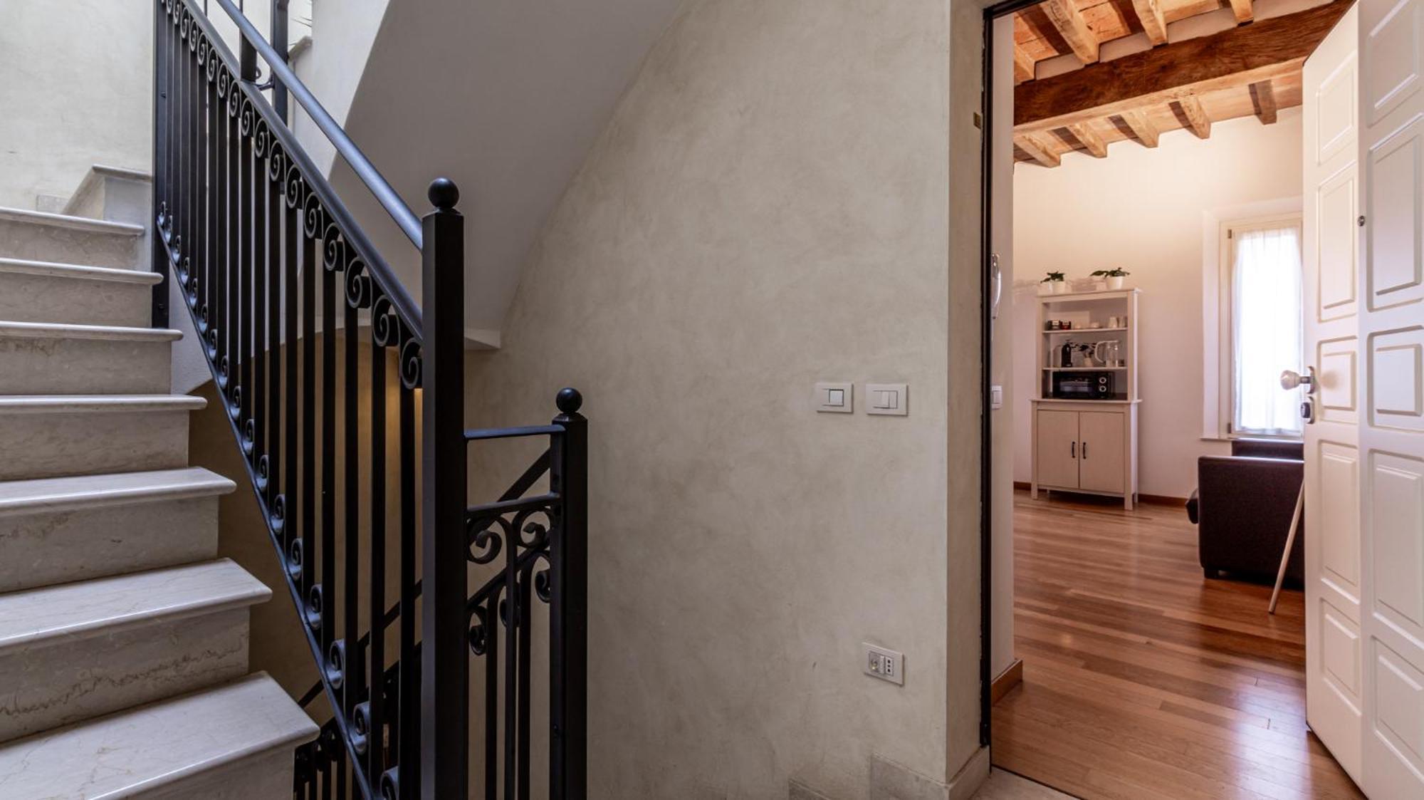 Piazza Martiri-In Pieno Centro Sotto Al Castello Appartement Carpi Buitenkant foto