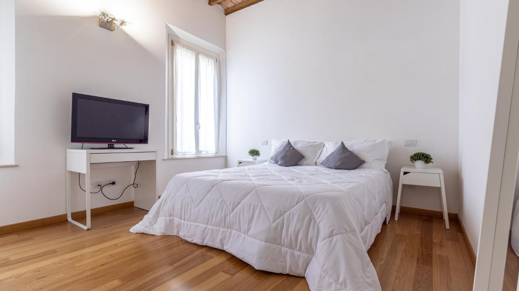 Piazza Martiri-In Pieno Centro Sotto Al Castello Appartement Carpi Buitenkant foto